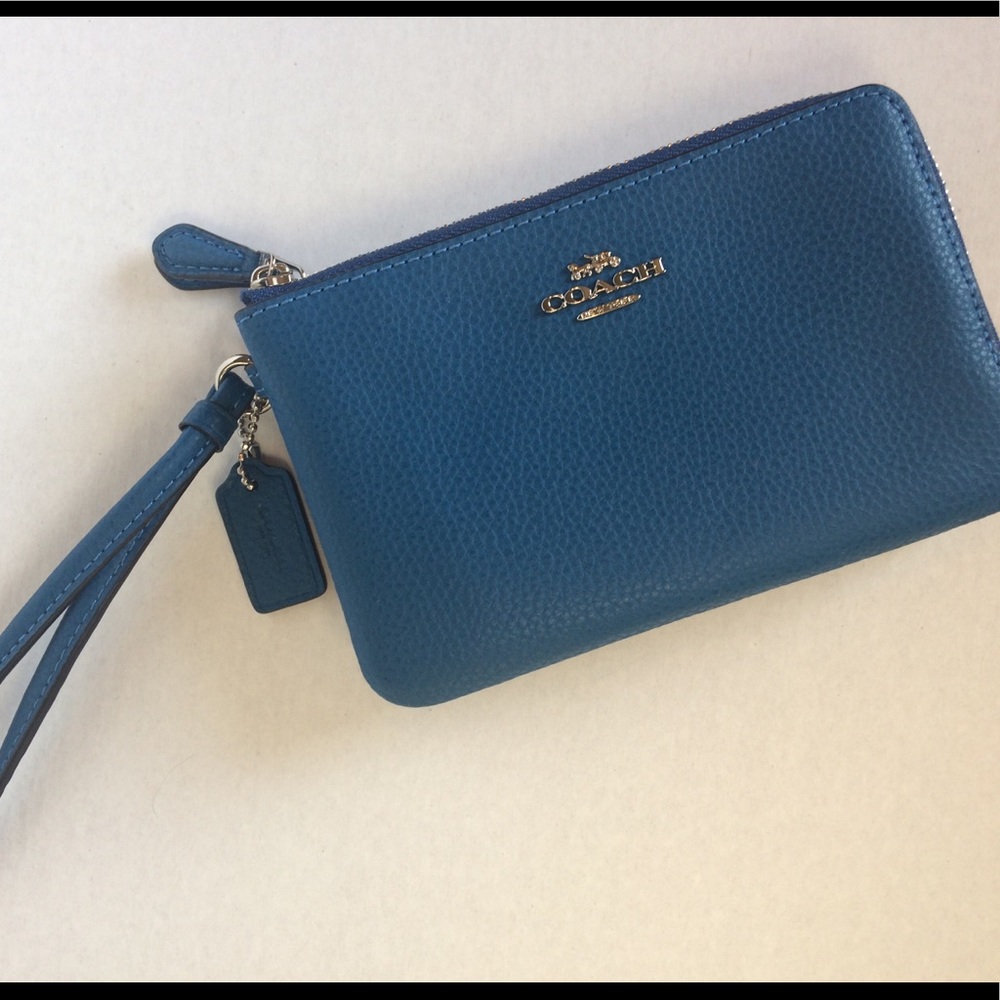 Coach Wristlet Blue